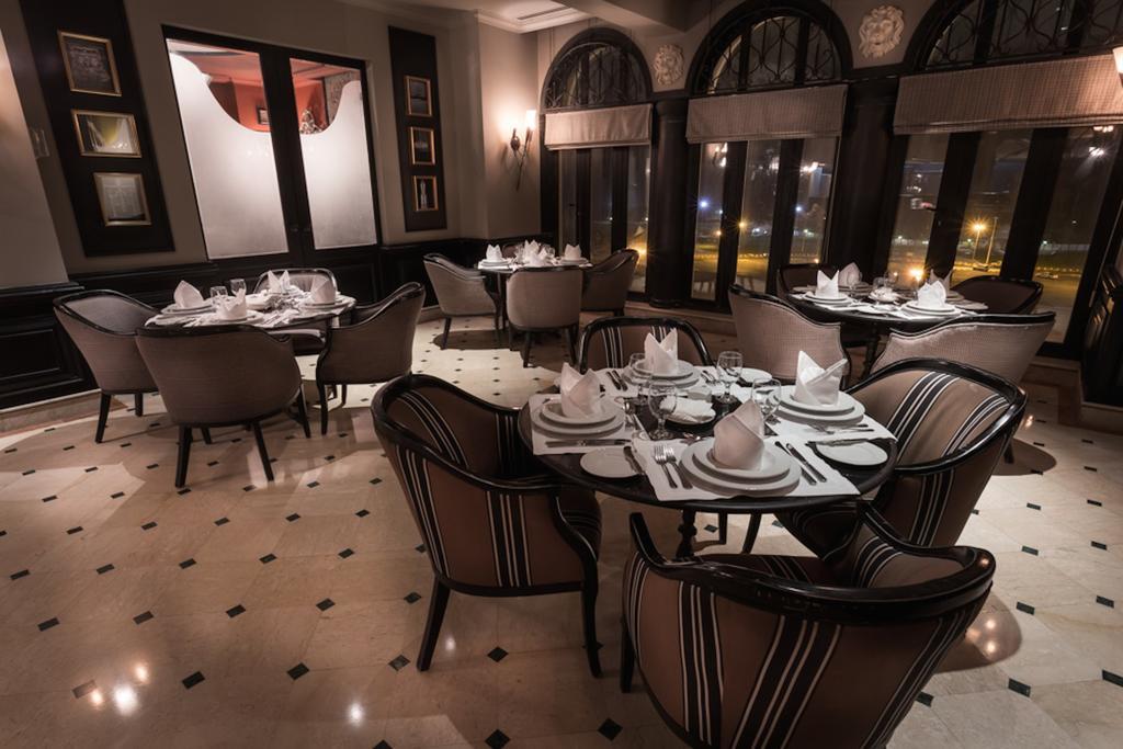 Hawthorn Suites By Wyndham Khobar Bagian luar foto