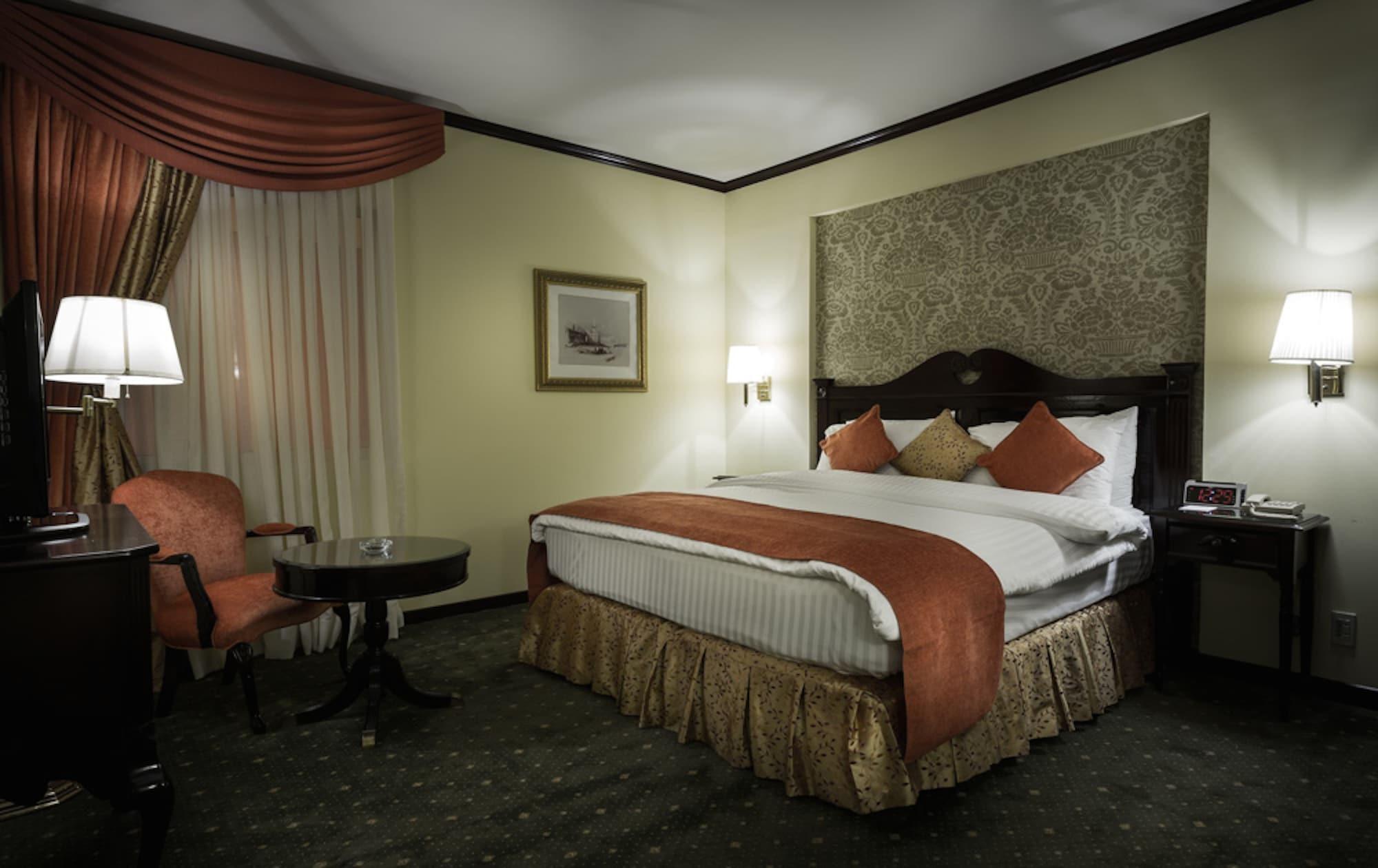 Hawthorn Suites By Wyndham Khobar Bagian luar foto